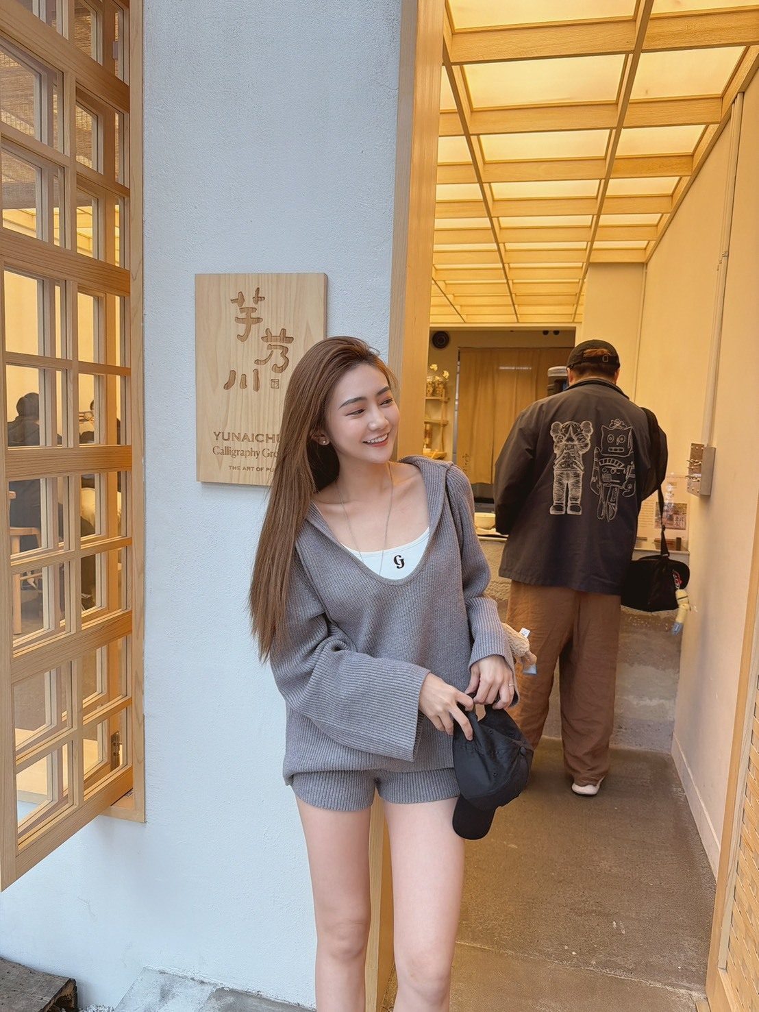 ［預購］🧨02.25早春第一檔新品］💥必買！集體包色款］🇰🇷正韓超好穿不跑杯刺繡logo細肩bra top（兩色）