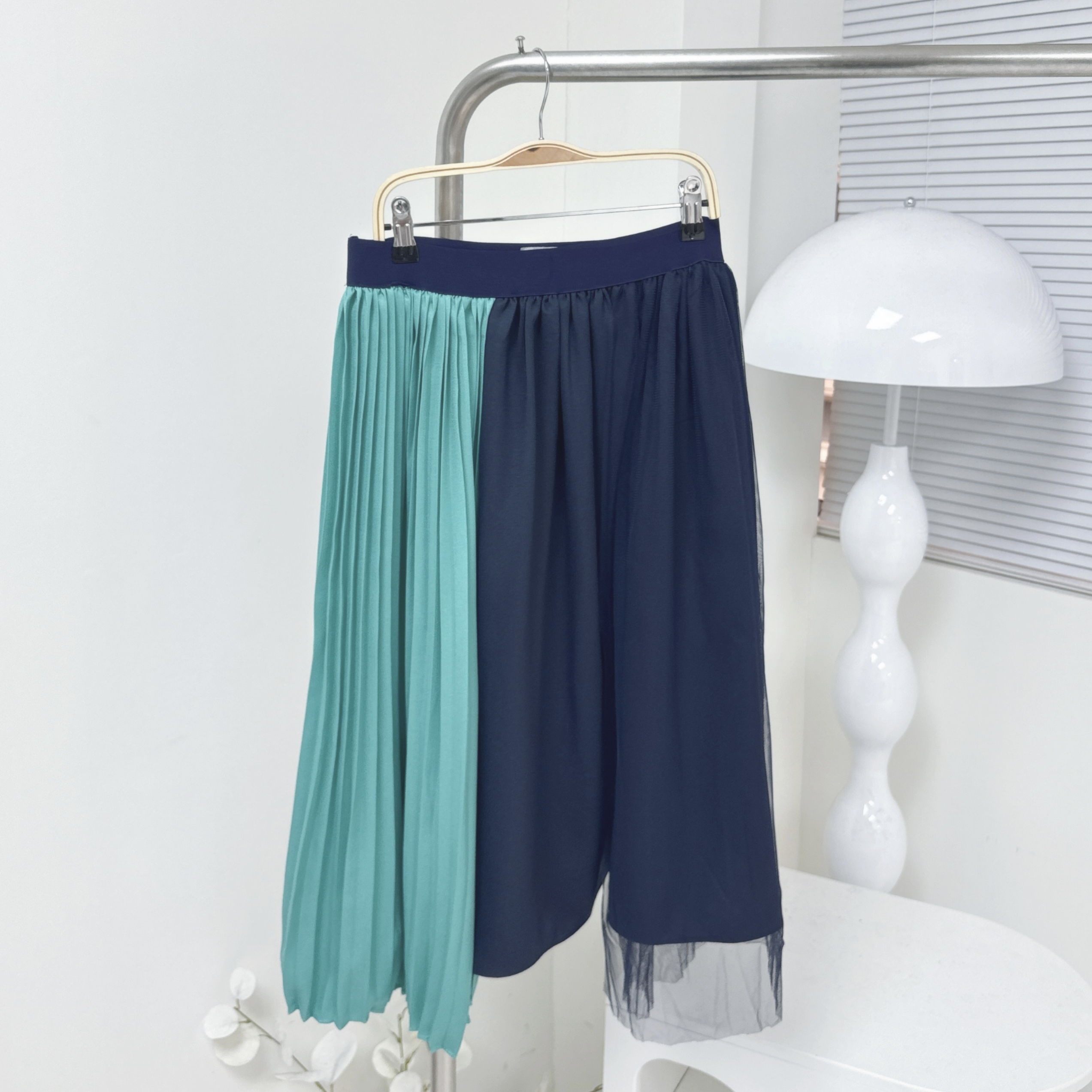 【廠家制】橡筋腰百摺拼網紗半裙