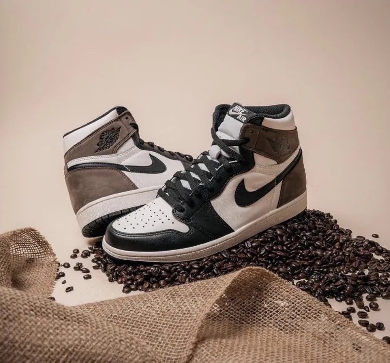 【逢甲FUZZY】Air Jordan 1 High "Dark Mocha" 摩卡 555088-105