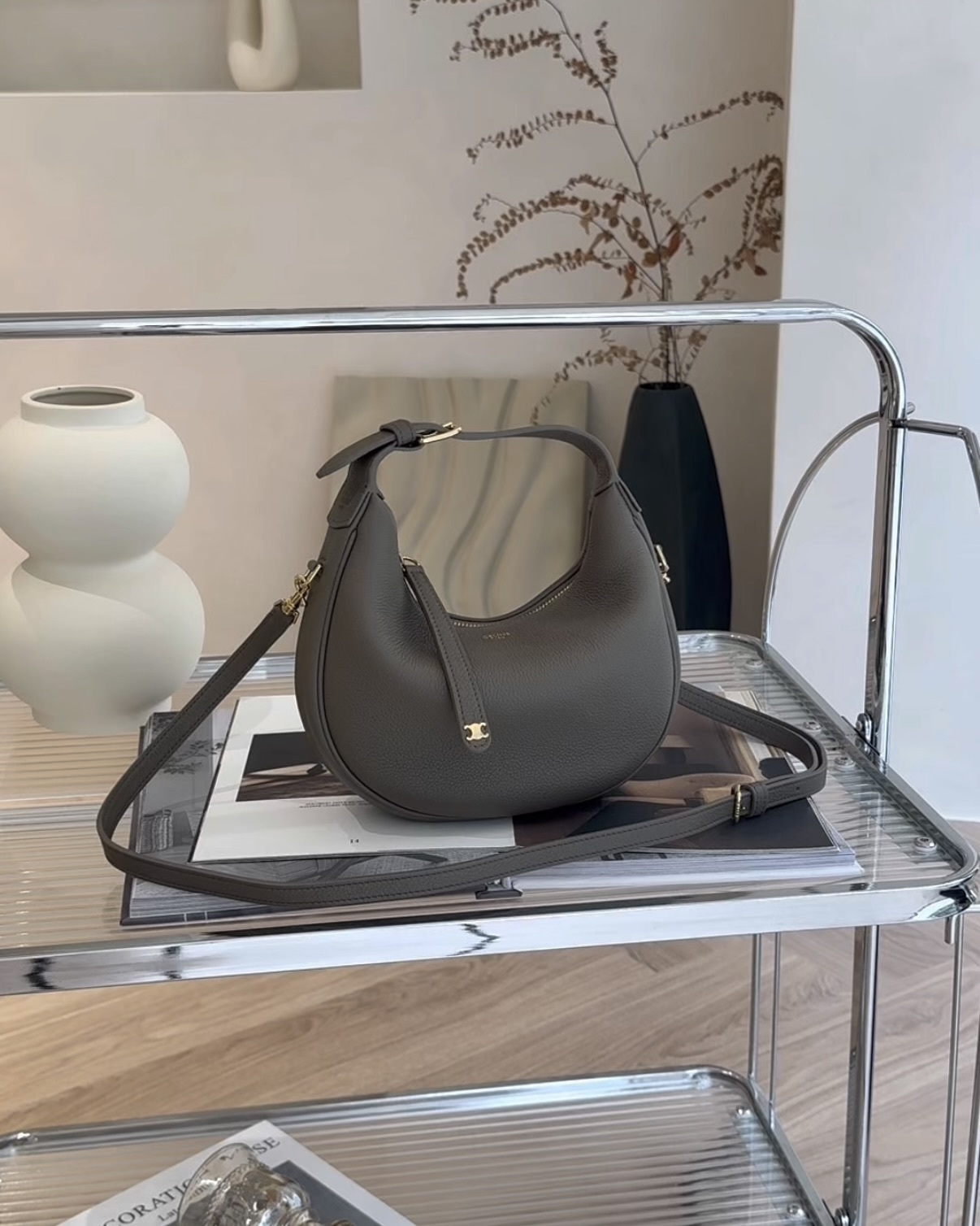 CELINE｜TEEN LULU 粒面牛皮革手袋 灰色