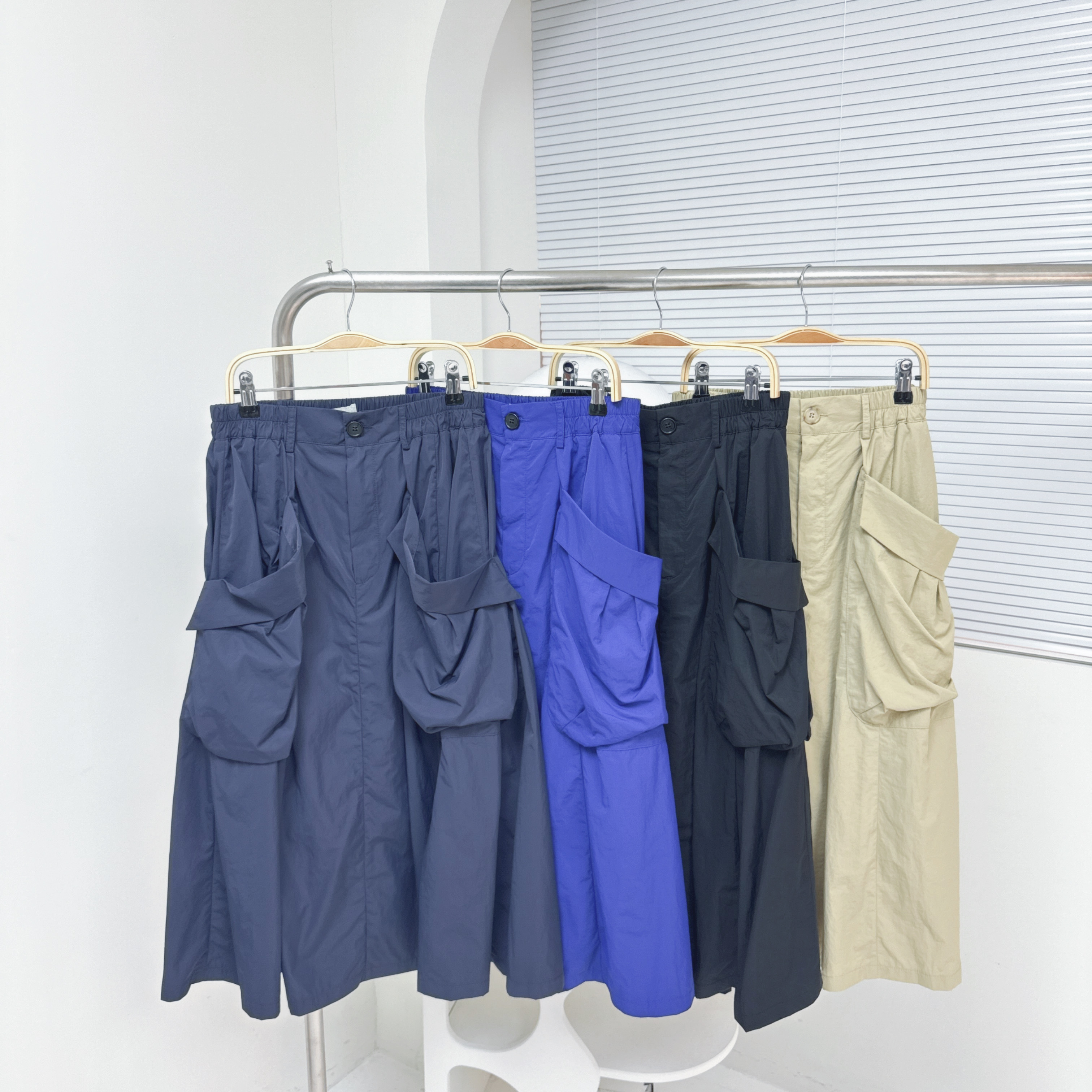 【廠家制】後橡筋腰長袋半裙