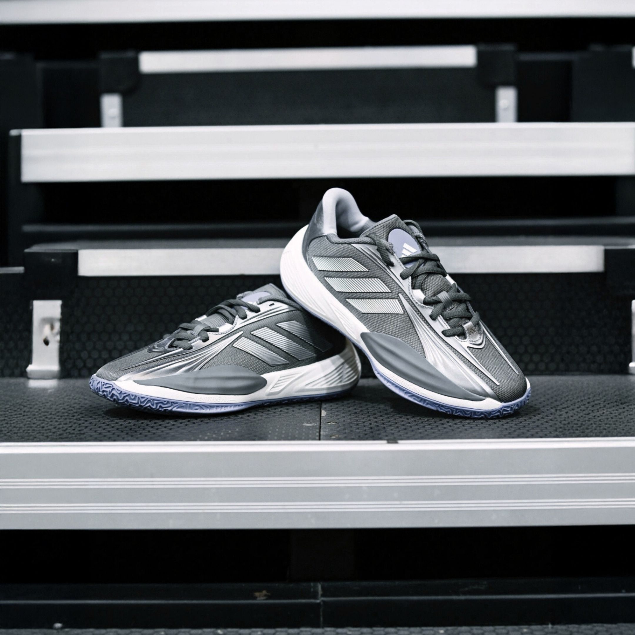 NICEDAY 代購 Adidas Xenoburst Performance 籃球鞋 實戰 異爆 灰銀 銀灰 灰 未來 KJ5976