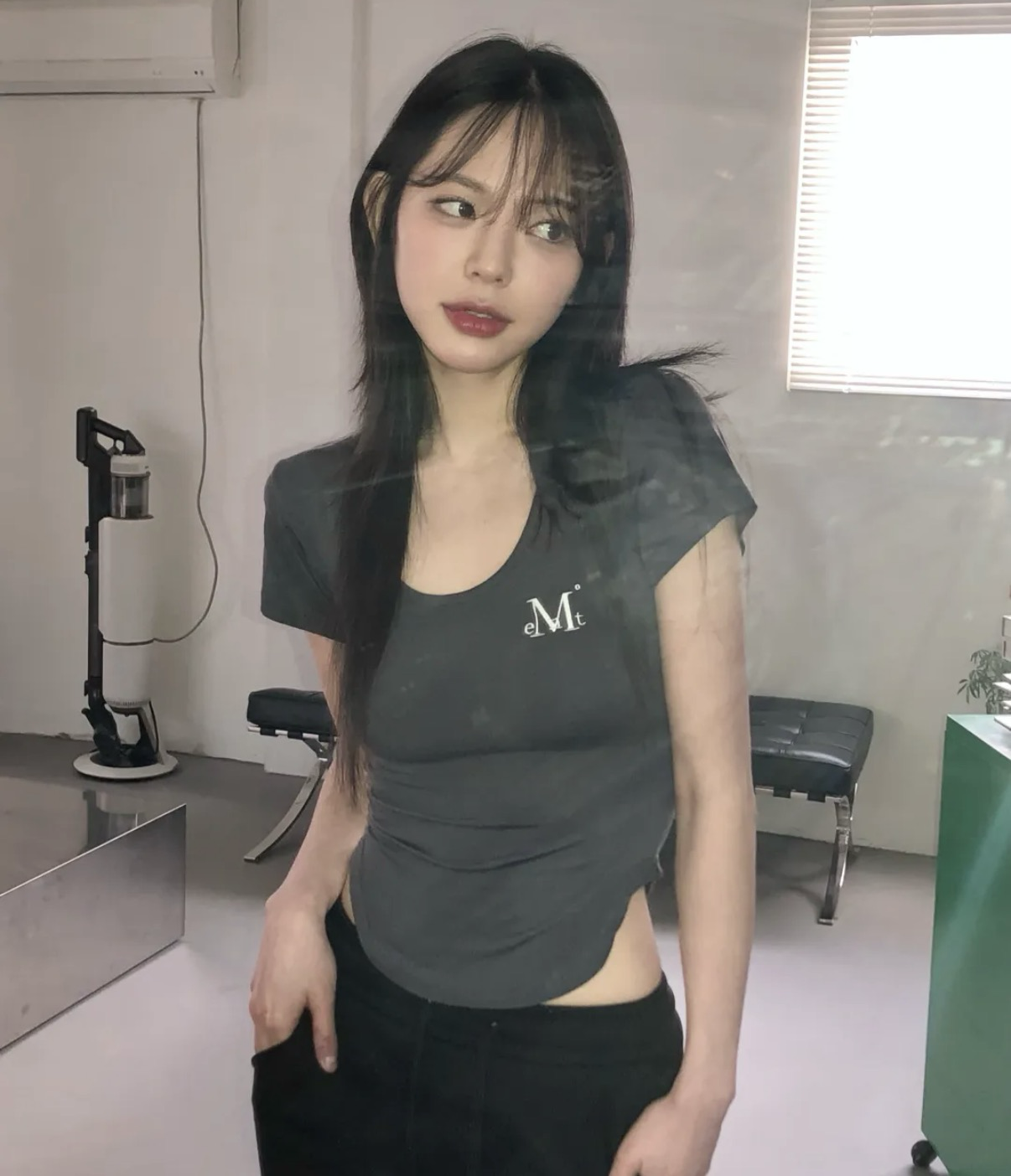 MUCENT圓領弧形短踢