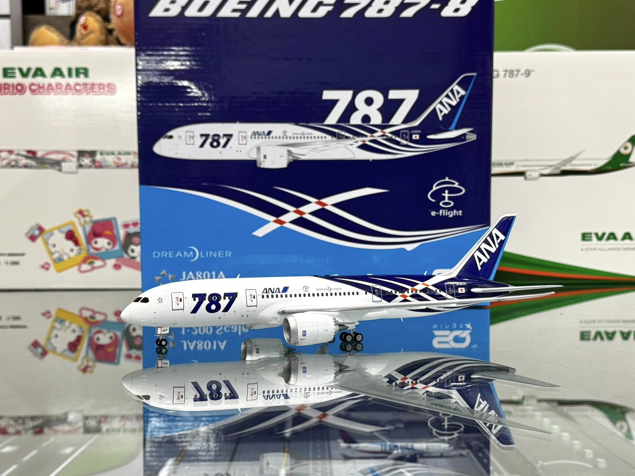 1/200 全日本空輸 B787-8 特快專遞塗裝 機編:JA801A 鯖太郎