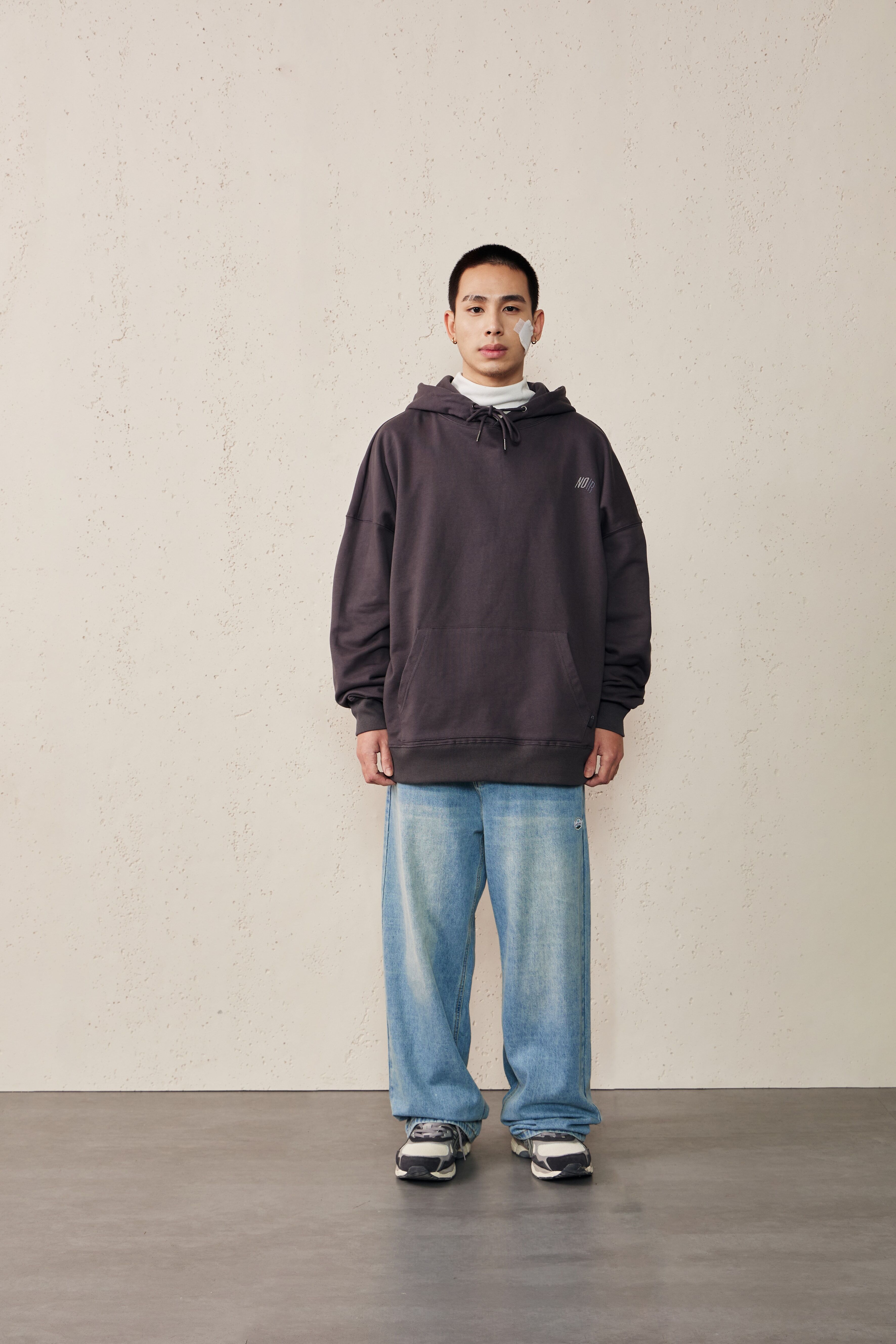 NOIR 立體刺繡帽TEE