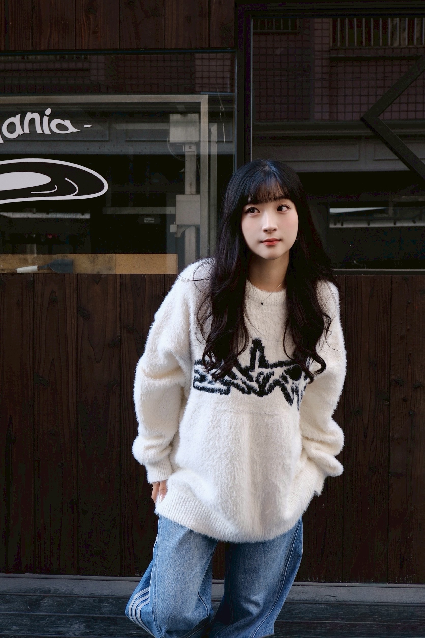 <快速出貨> 電綉圖馬海毛 寬鬆 針織衫