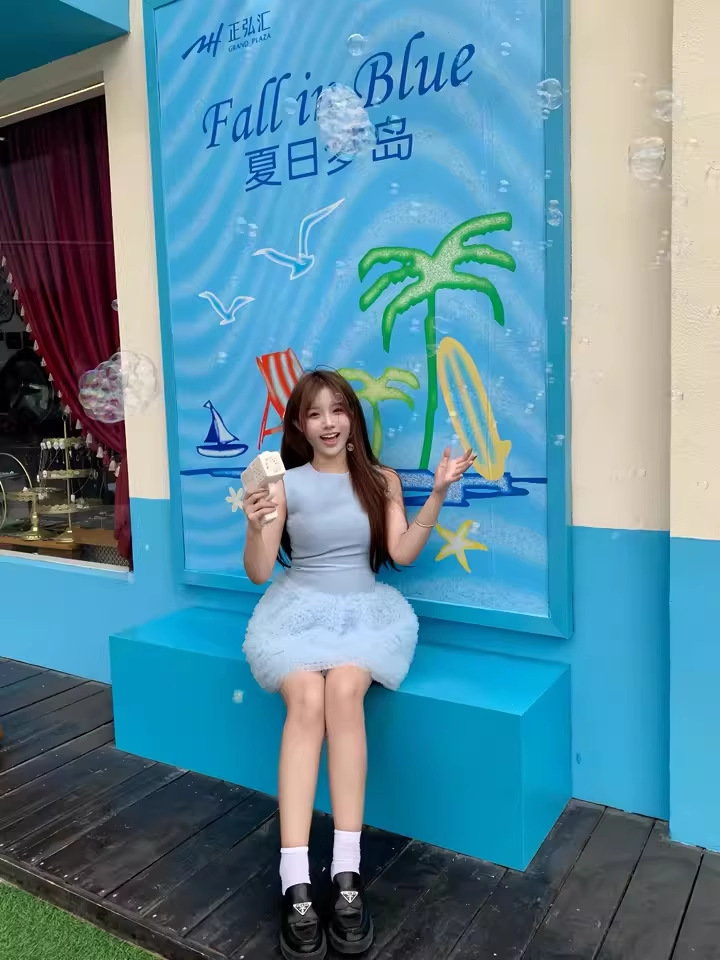 皺皺網紗 寶寶藍俏麗洋裝