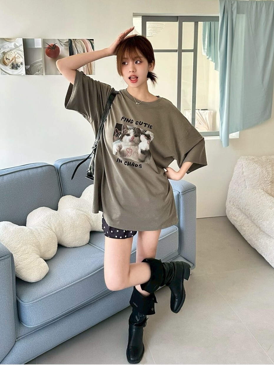尋獲cutie cat⁺‧*♡ 磨毛挺版寬鬆大tee