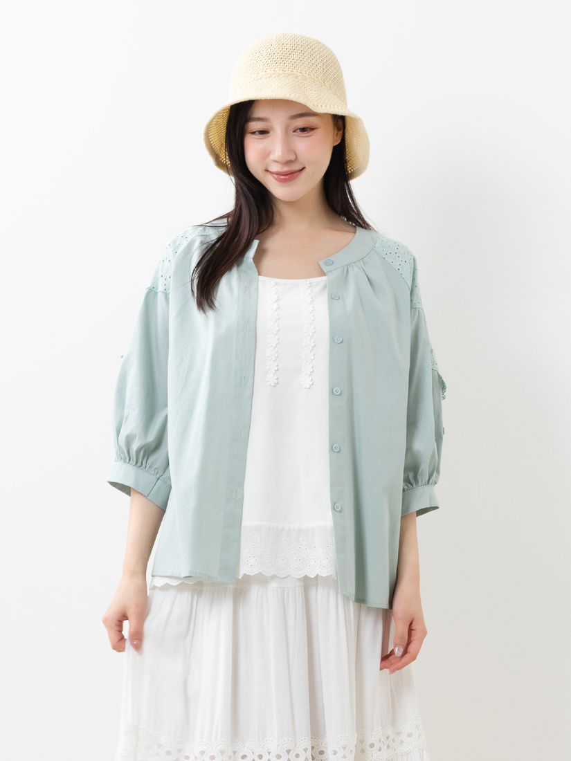 棉繡花蕾絲花片蓬袖上衣