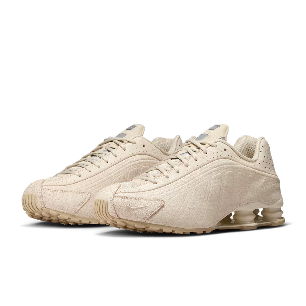Nike Shox R4 仿舊奶油杏 仿舊皮革 彈簧鞋 休閒鞋 運動鞋 男鞋 IO4544-100