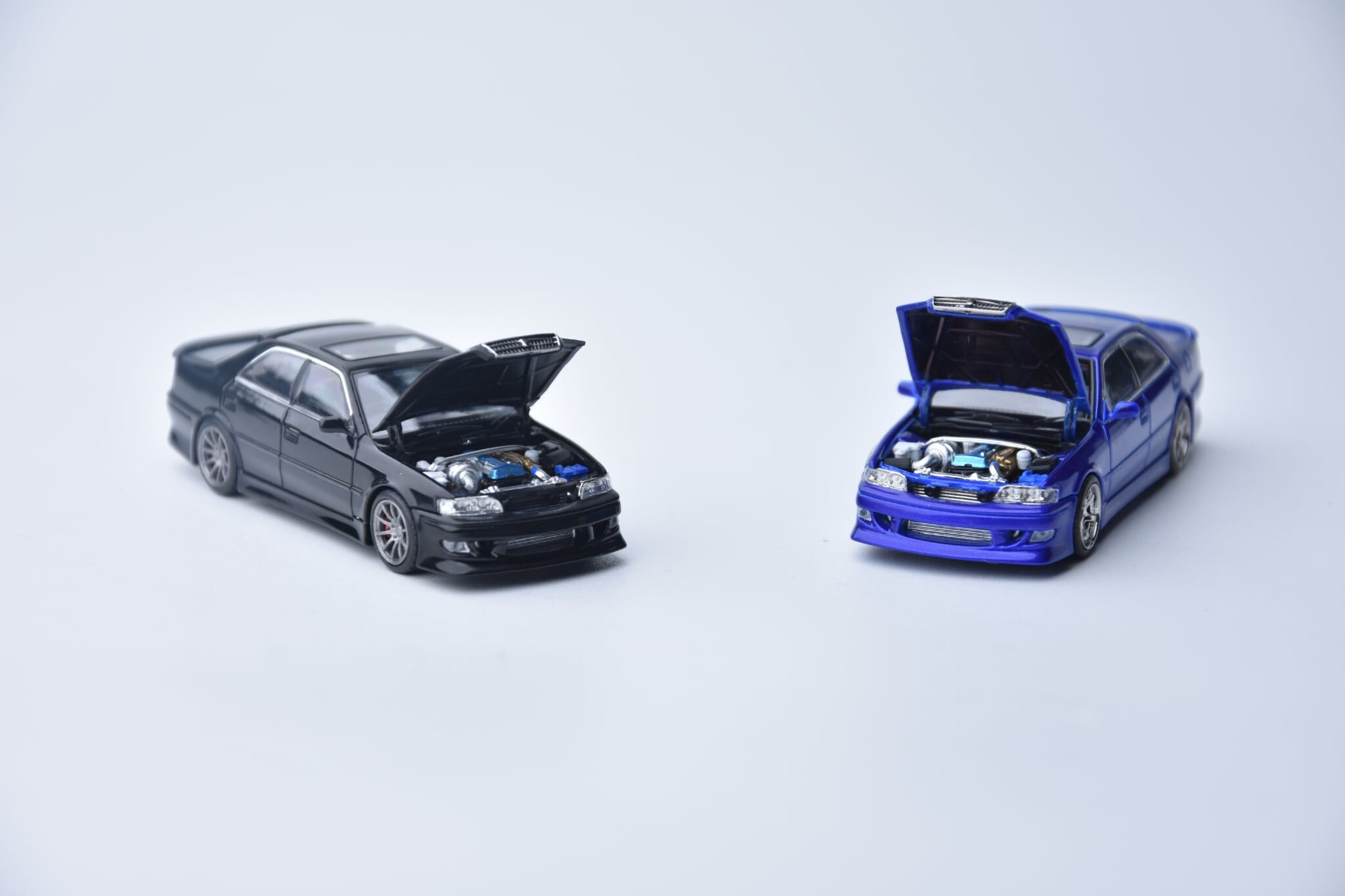 預訂:1/64 Model 1 Toyota Chaser JZX100 Custom Version Gloss Black (C33704 )
