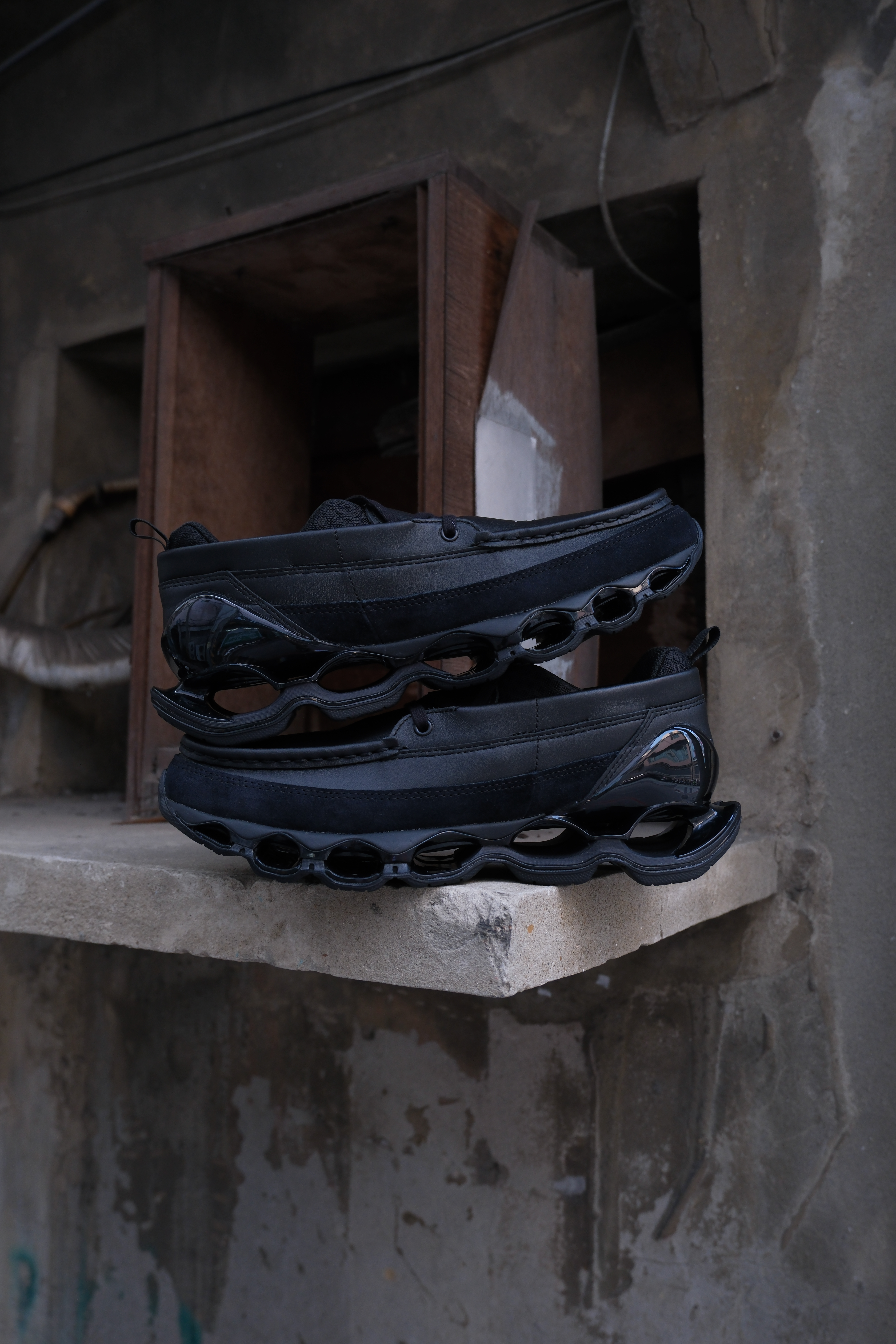 Mizuno 美津濃 WAVE PROPHECY MOC 全黑 休閒鞋 D1GD261401