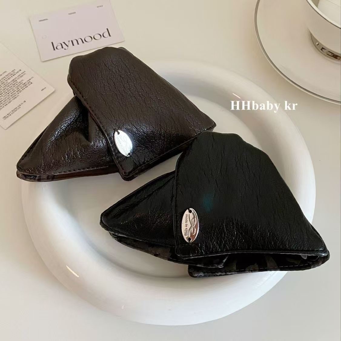 Autumn-Winter Faux Litchi Texture Leather Triangle Hair Claw