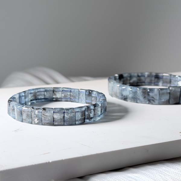 骨幹海藍寶手排