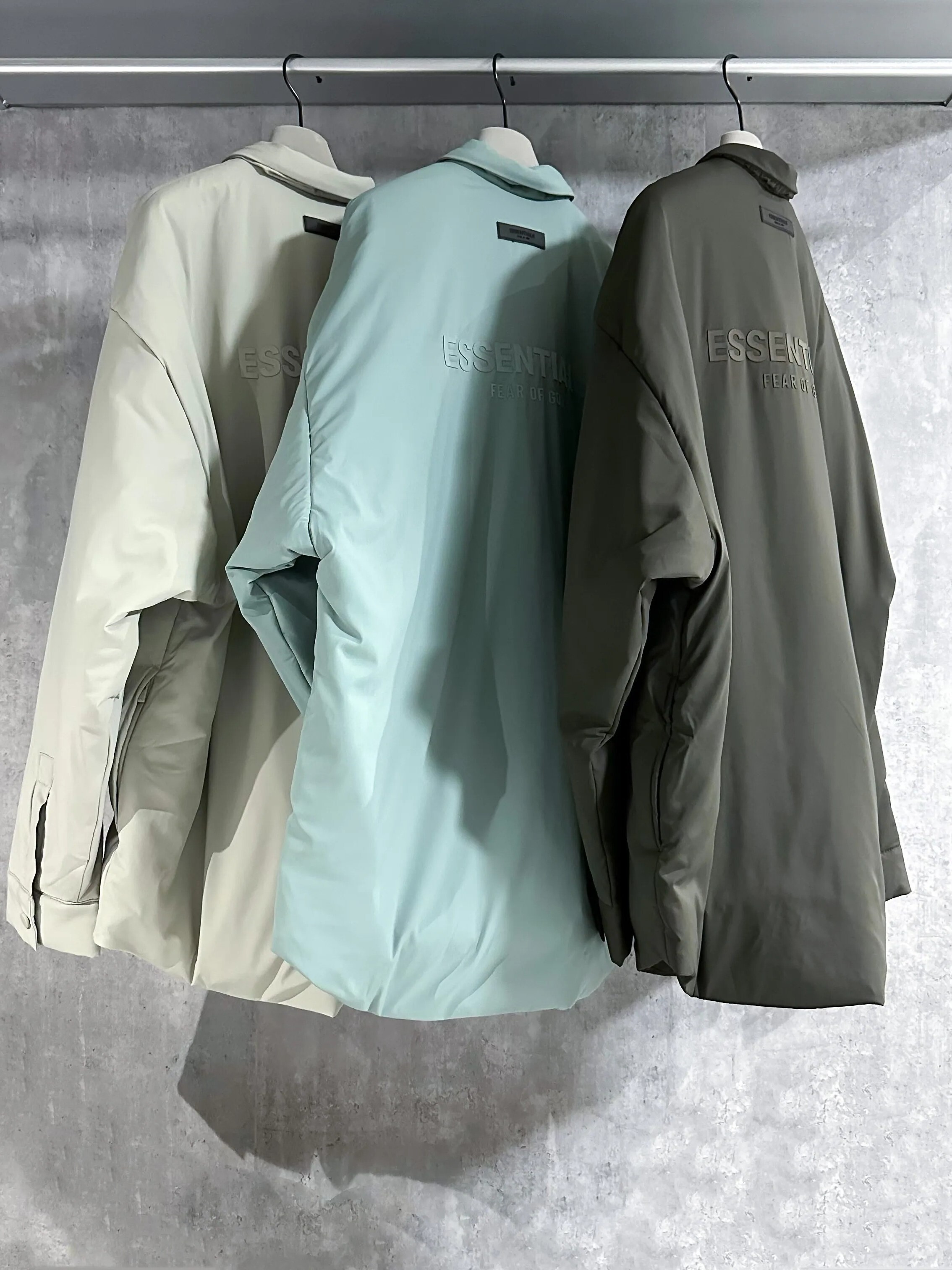FOG Essentials 背後膠印字體Logo 鋪棉尼龍 襯衫外套