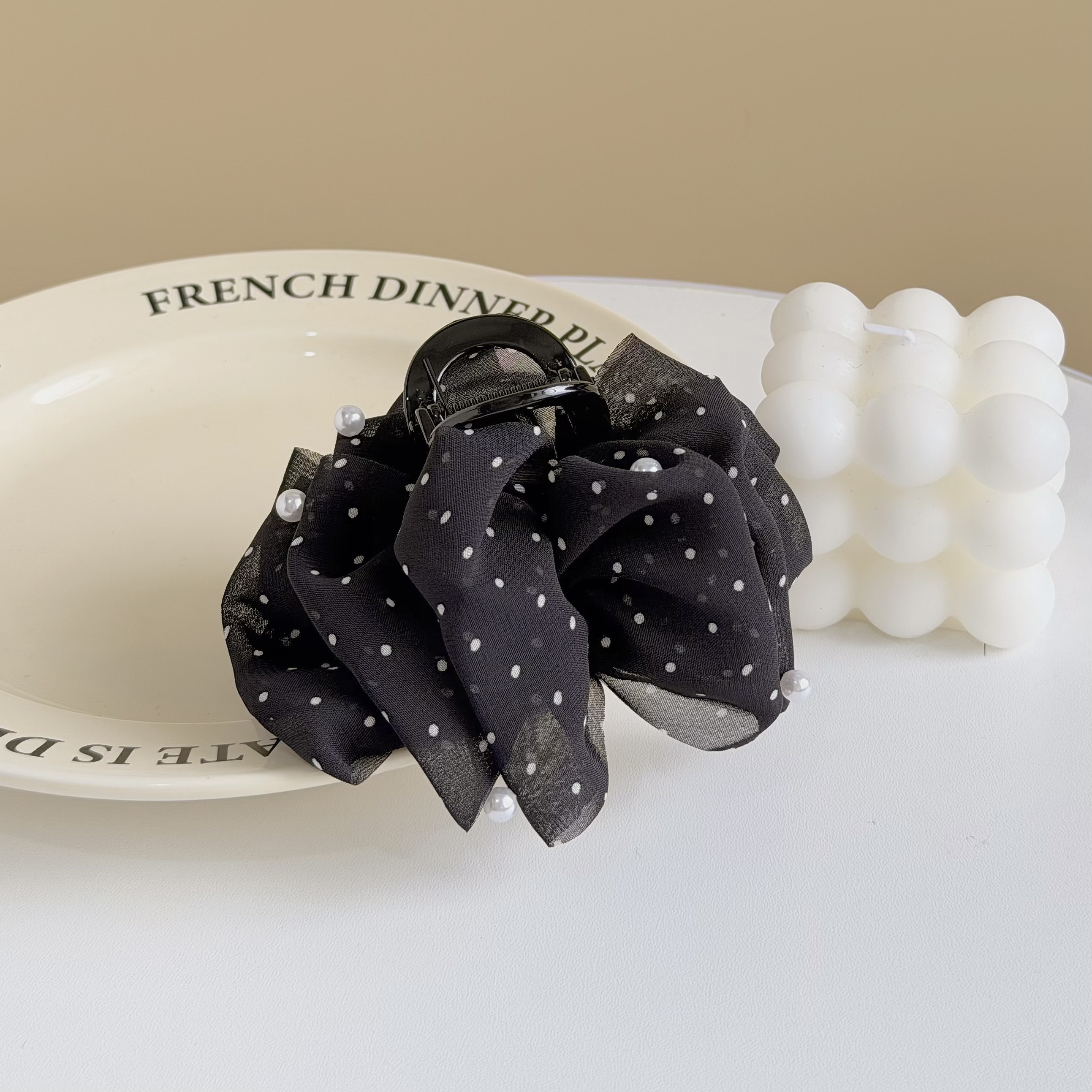 T118珍珠透紗點點半頭夾