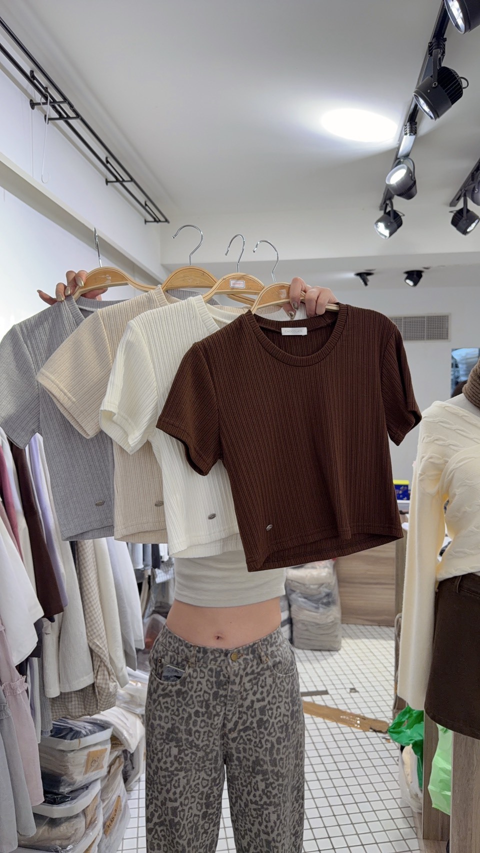 小logo短版直紋Tee 4colors