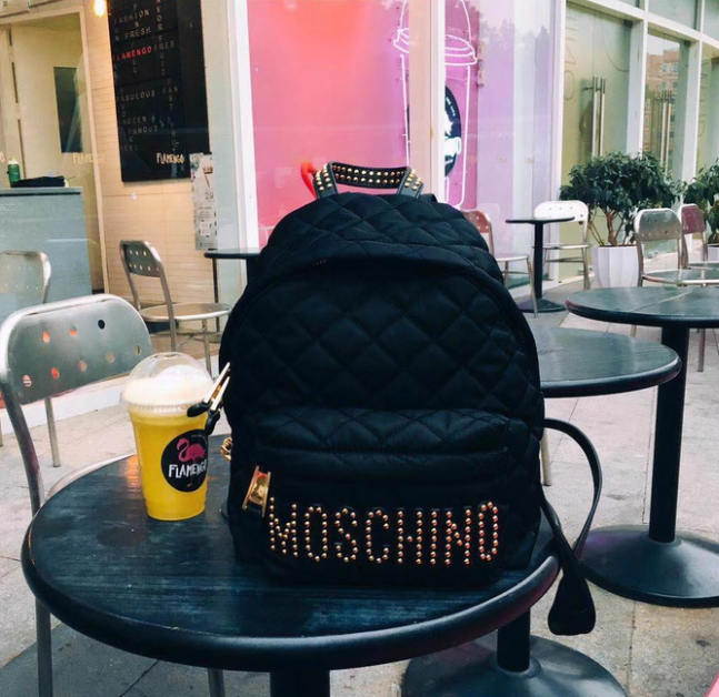 【預訂】AE022501 Moschino 菱格紋尼龍背包