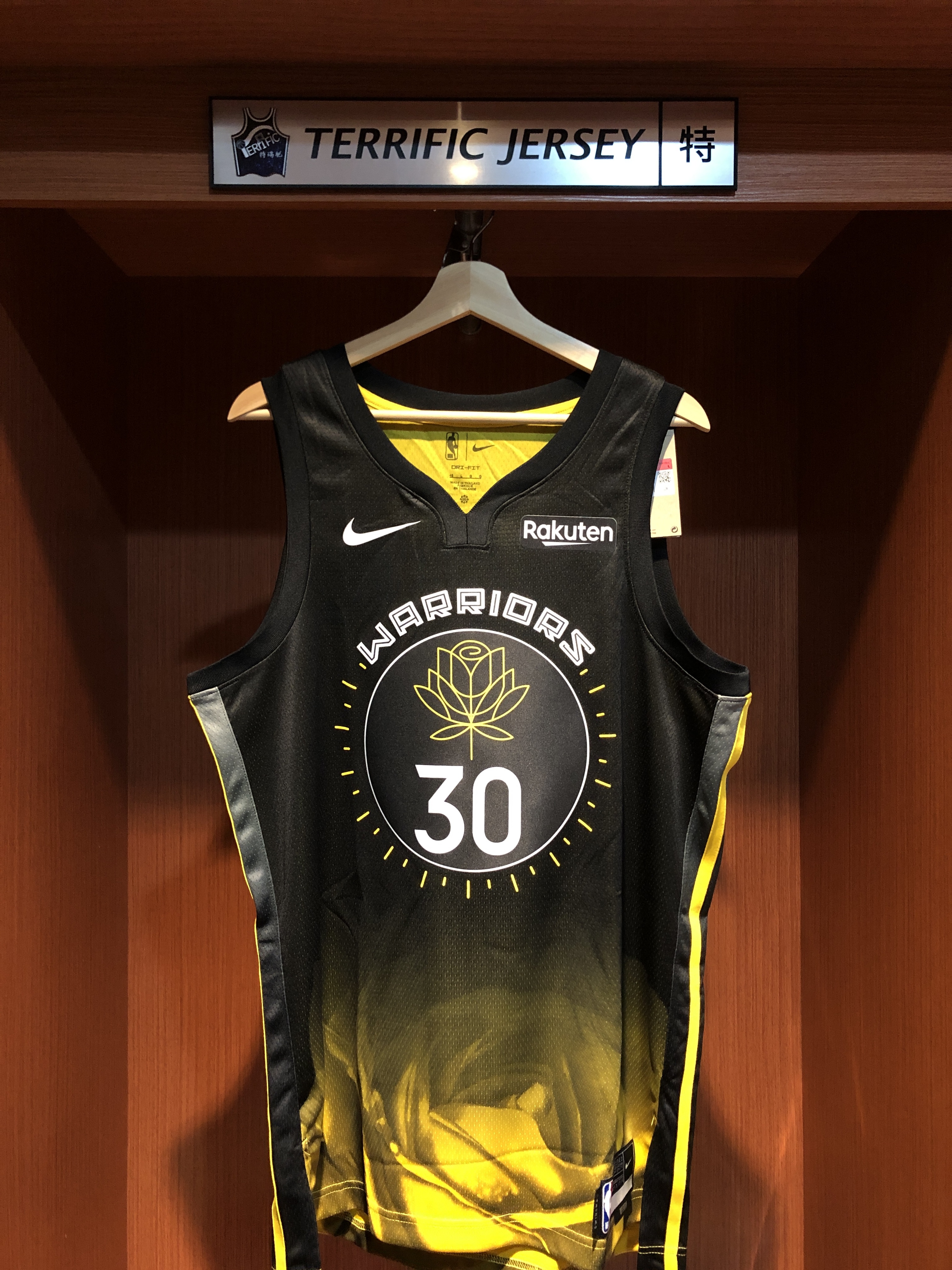 NBA球衣 Stephen Curry 金州勇士城市 玫瑰黑 City Nike Swingman 球迷版 熱轉印 含贊助商 全新