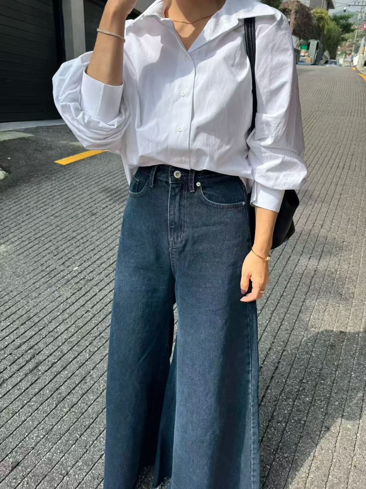 正韓漂亮澎袖翻領襯衫