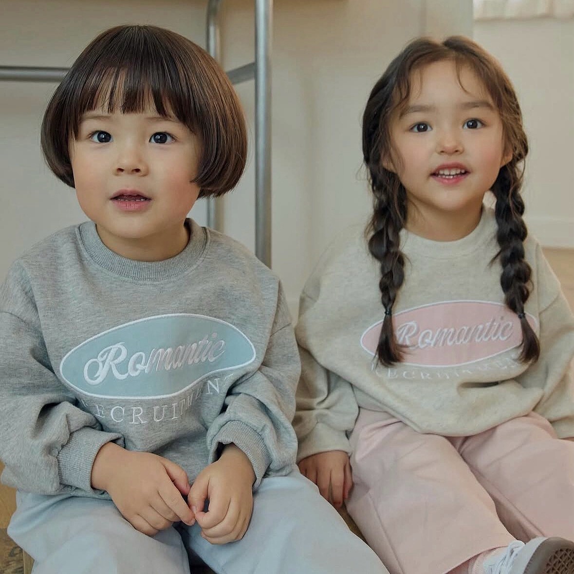 90-150 DB 精緻電繡大學T 2色