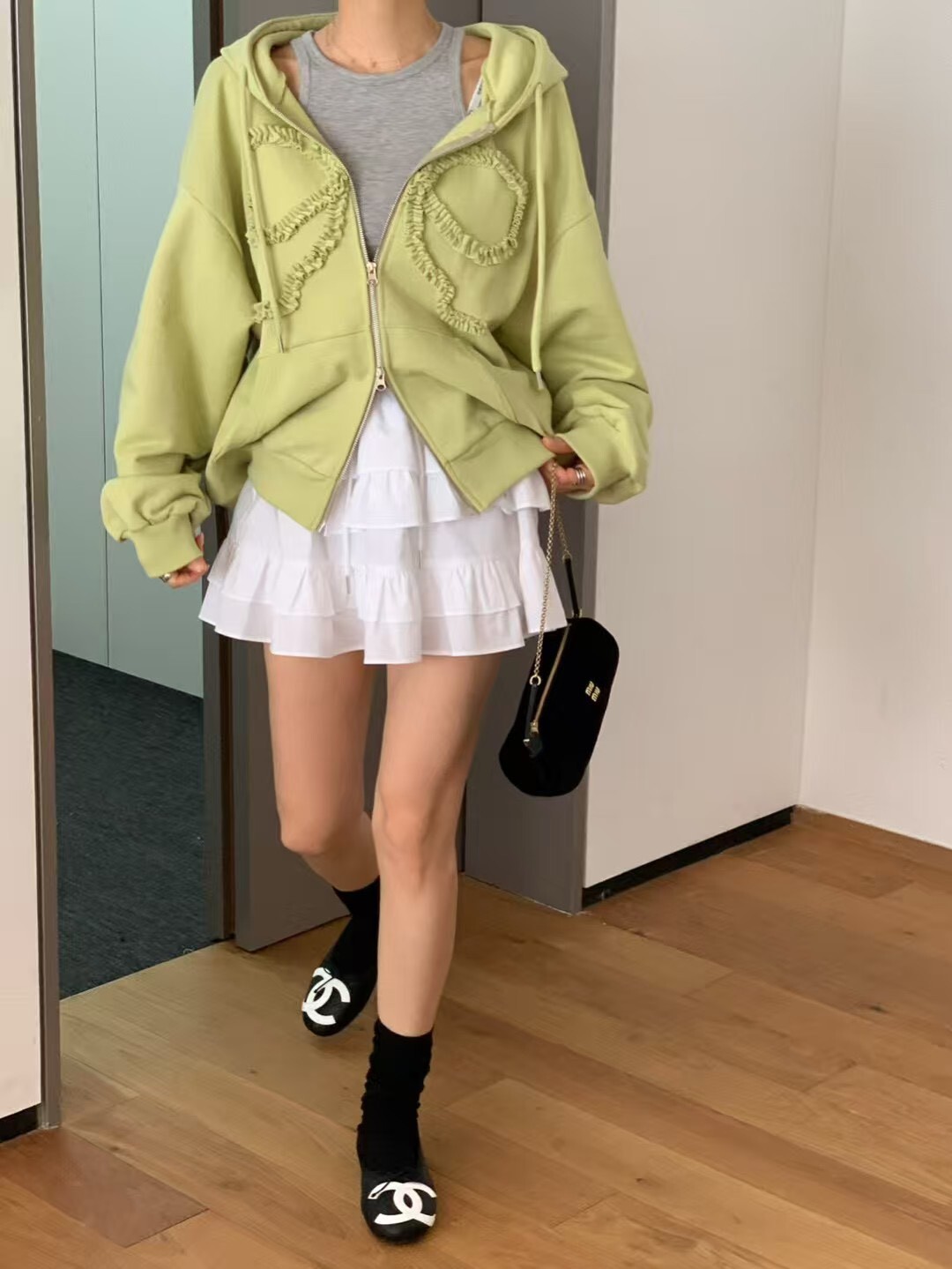 連帽蝴蝶結圖外套