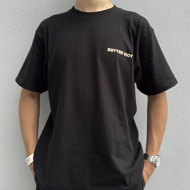 【BUTTER RIOT】奶油 LOGO Tee