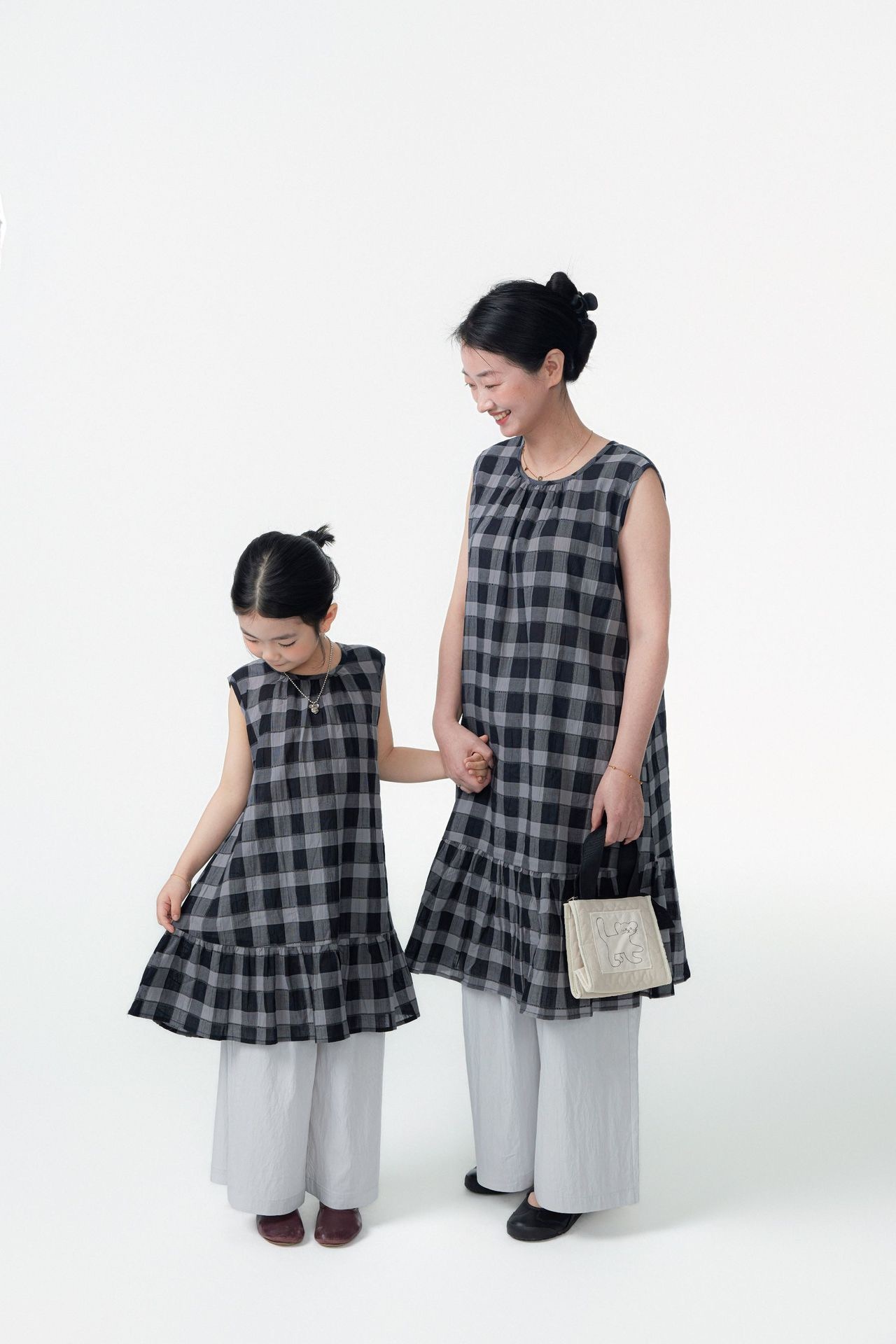 親子裝_日系無印格荷葉邊長版上衣