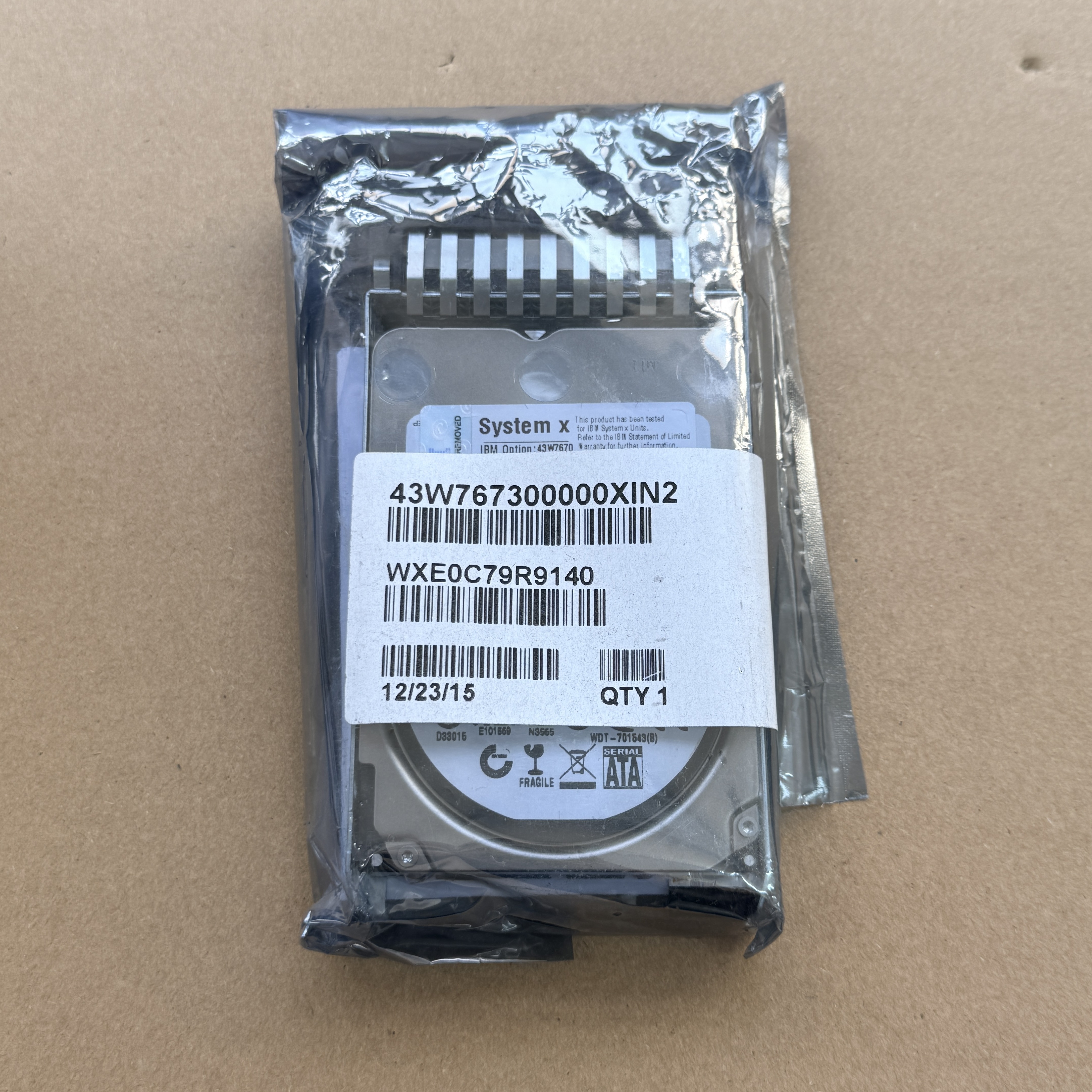 43W7673 IBM X3650 M2 2.5”300GB 10K SATA HDD (翻新)