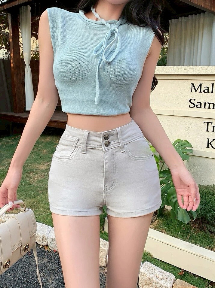 花朵雙釦刷色牛仔短褲 3701