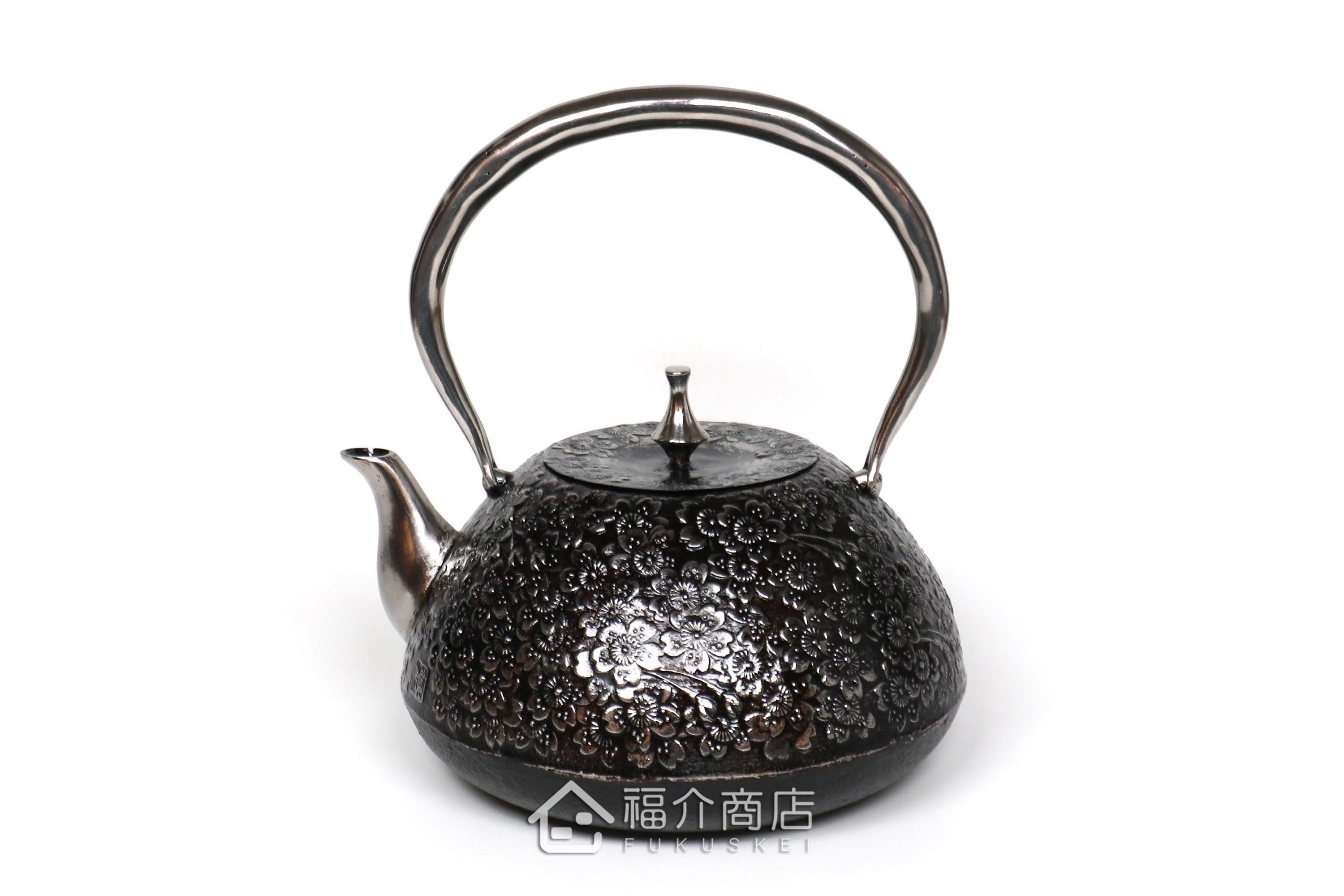 煮水泡茶用的櫻花造型大容量2L砂鐵壺