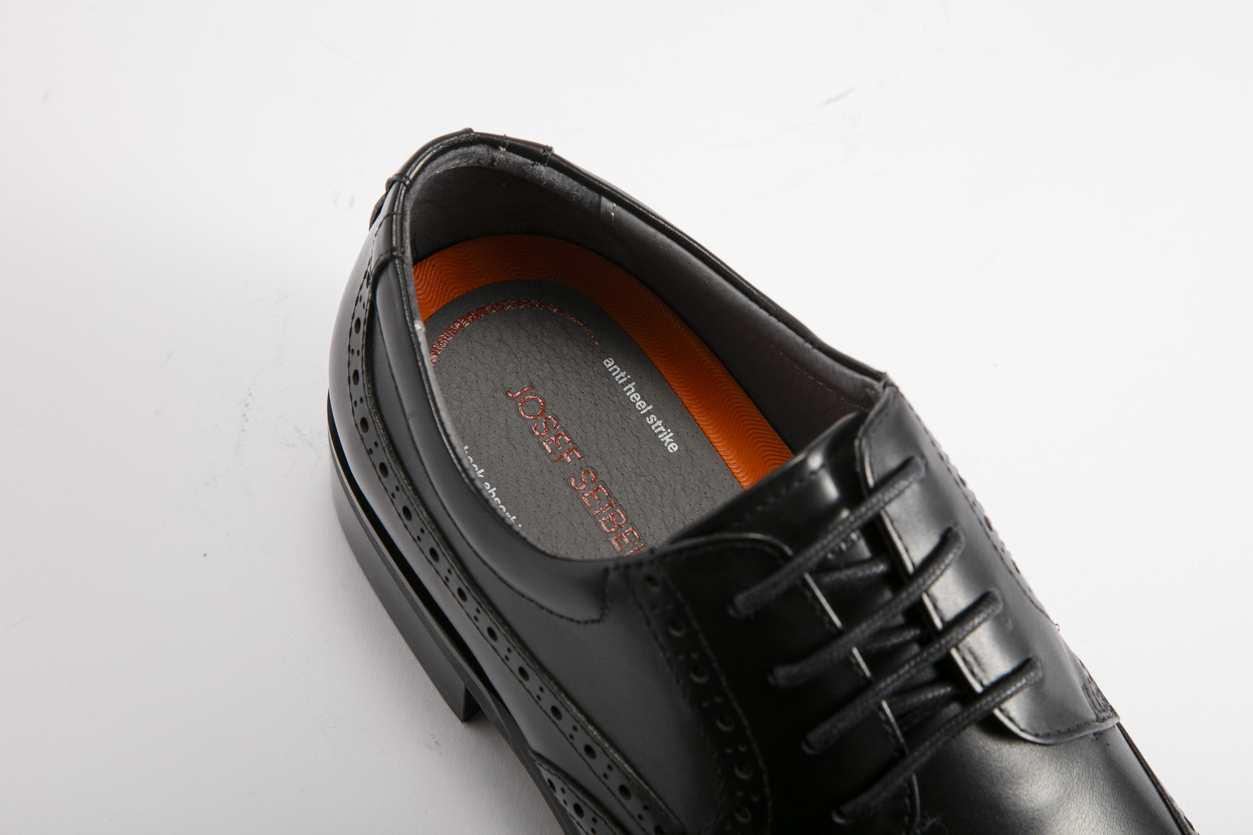 Josef Seibel - 男裝 翼紋雕花繫帶鞋 25891551 11-BLK