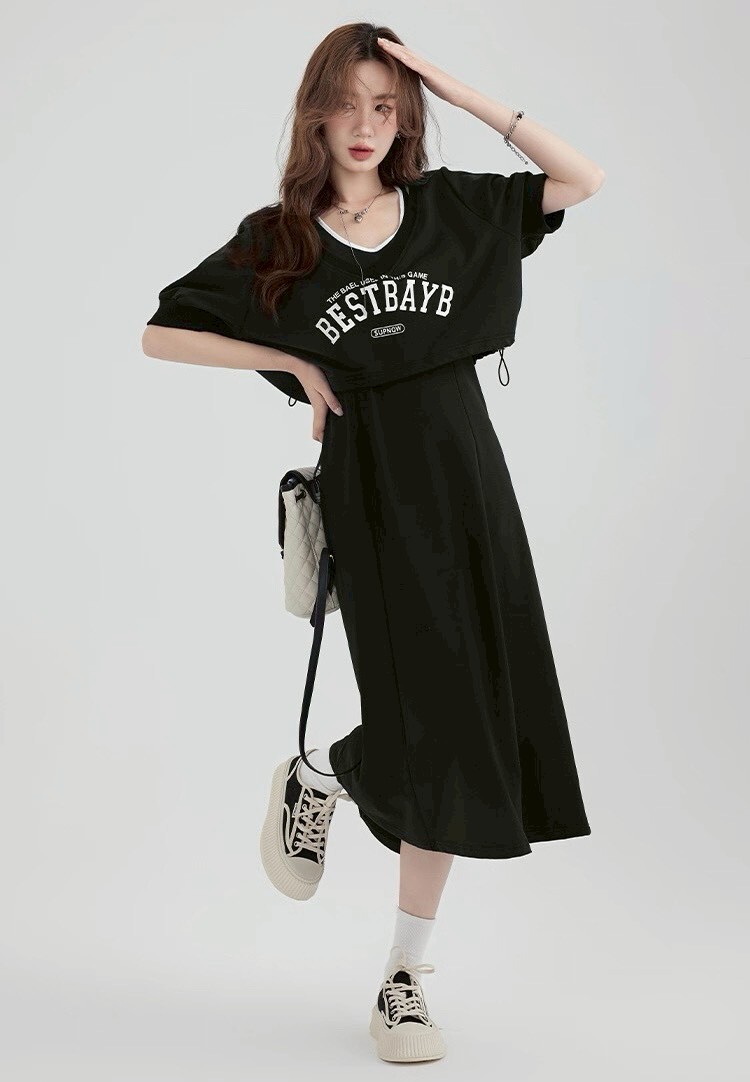 V領下縮字母短衣+滾邊背心長洋