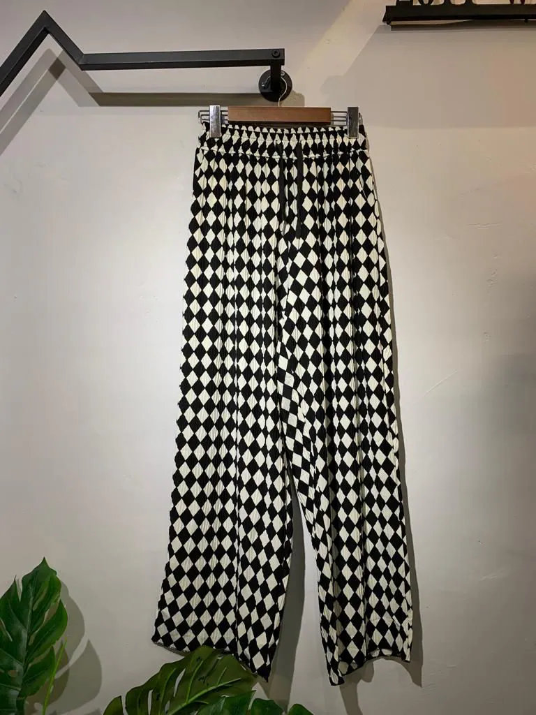 橡筋腰皺褶菱形長褲 腰圍26-46吋 坐圍52吋 長39吋 BT22242