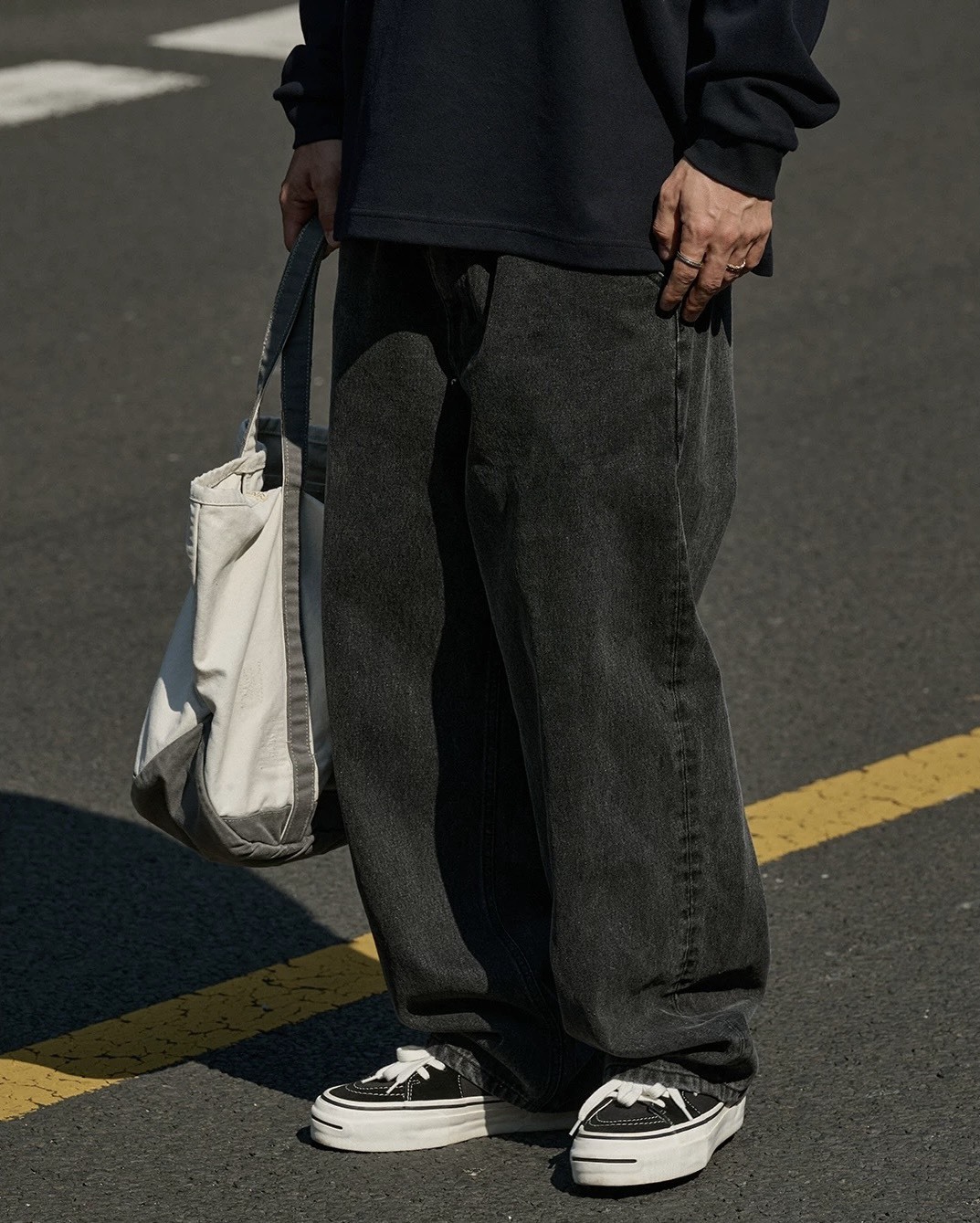 #預購 Broshood 26SS 日系寬鬆 復古做舊水洗 重磅14.5oz 黑色牛仔微錐長褲