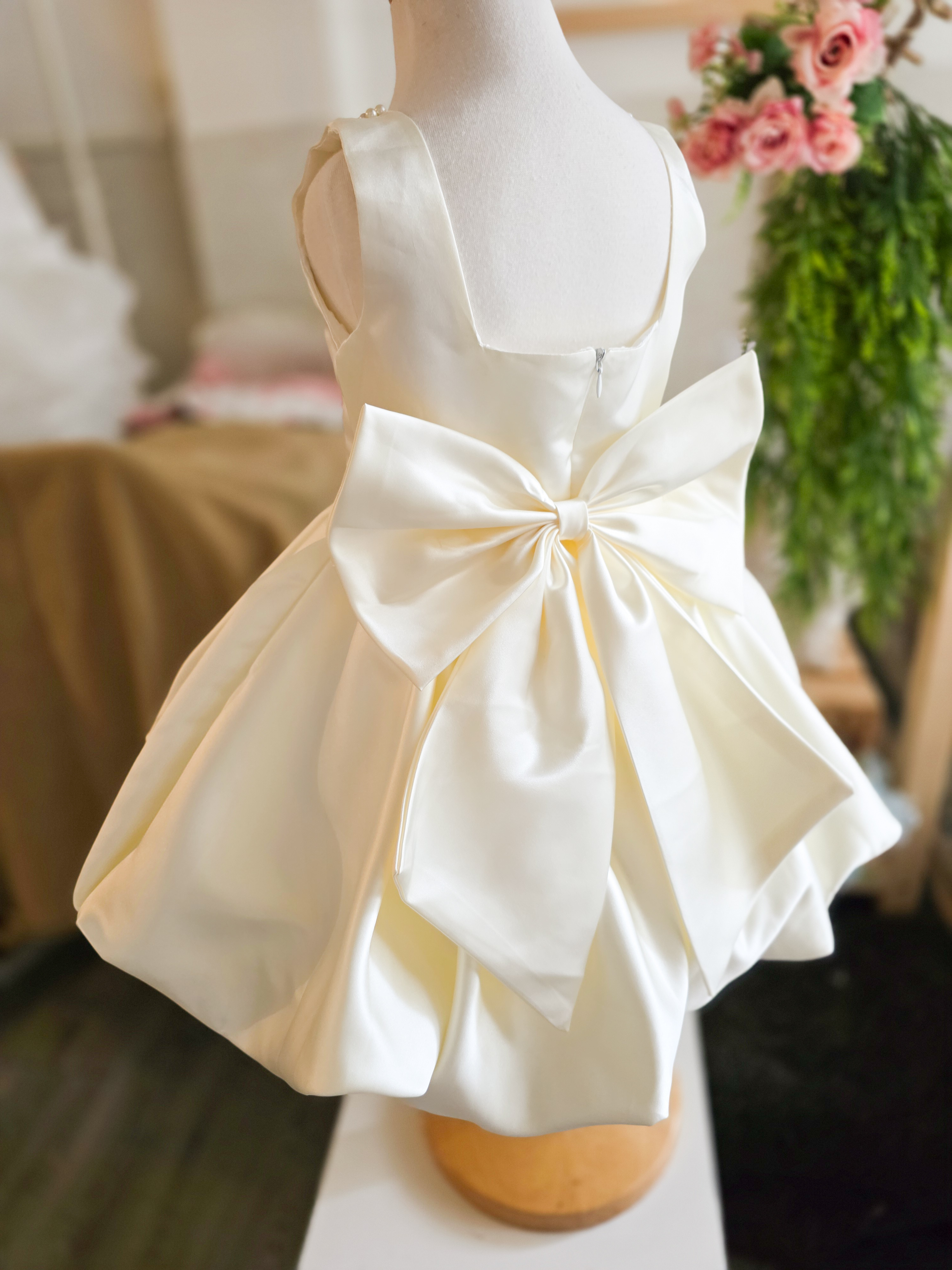 奶霧緞香檳 洋裝/小禮服