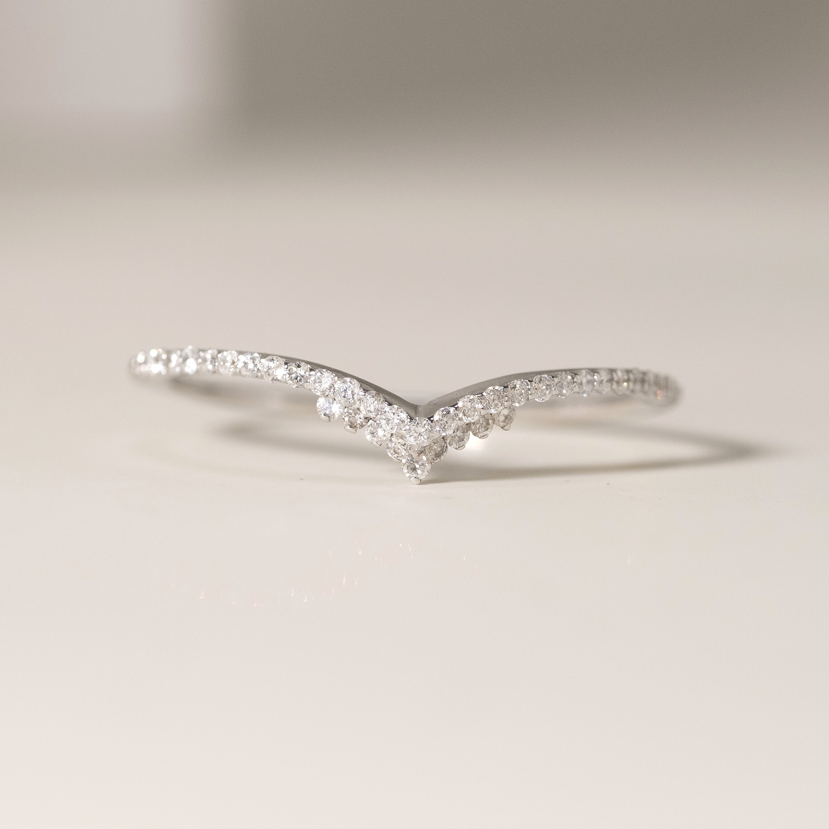 18K Double "V" Diamond Ring