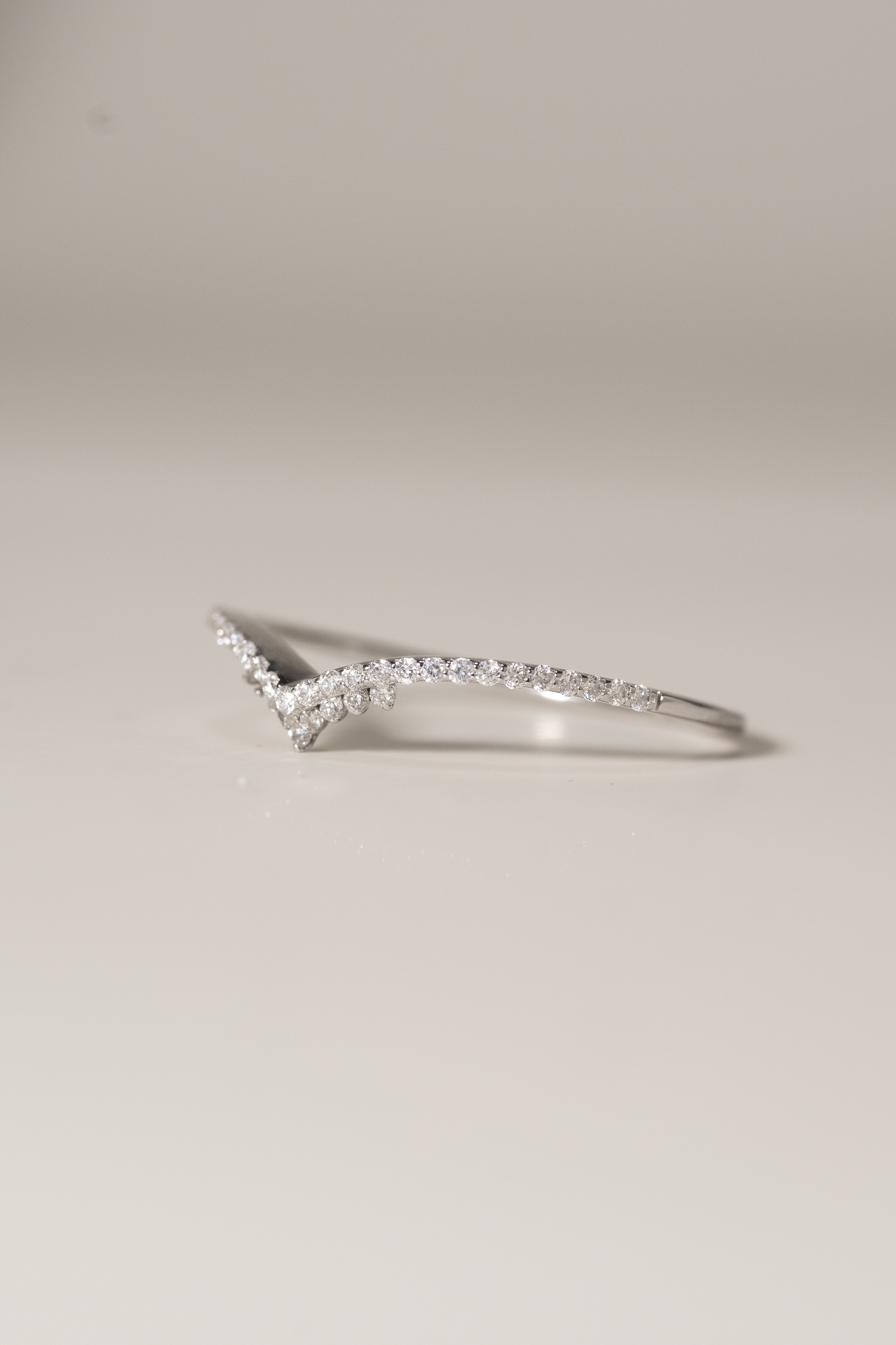 18K Double "V" Diamond Ring