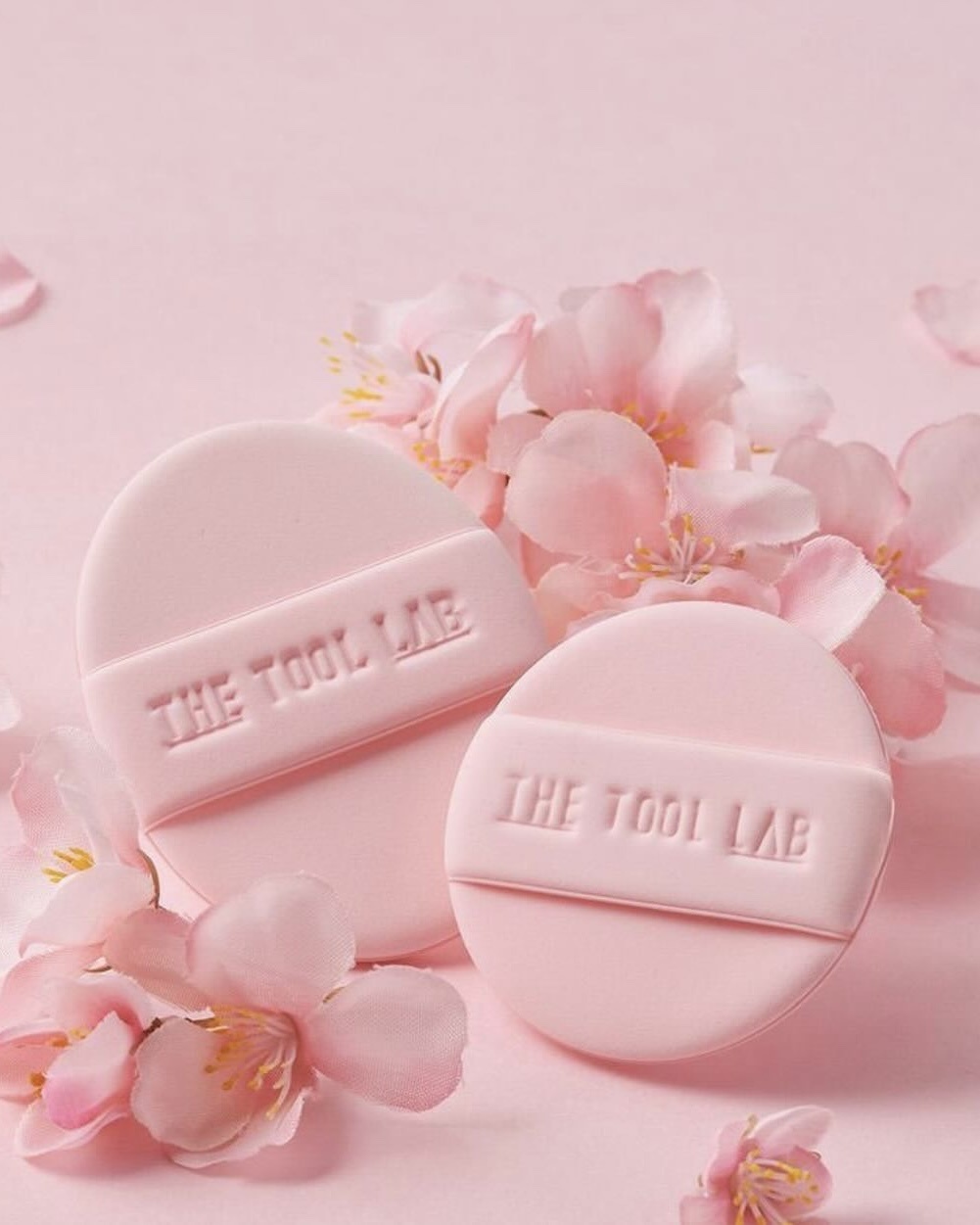 <韓國代購 櫻花季限定>The Tool Lab 粉撲四入組 粉色 附收納盒+專用清潔皂