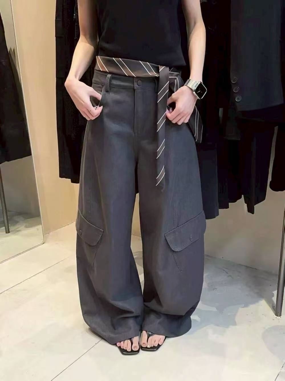 8946 附條紋領帶工裝褲