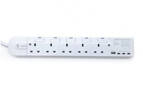 豐業 S354USBCA 13A 5位獨立燈制排蘇連 1A+3C 500393540