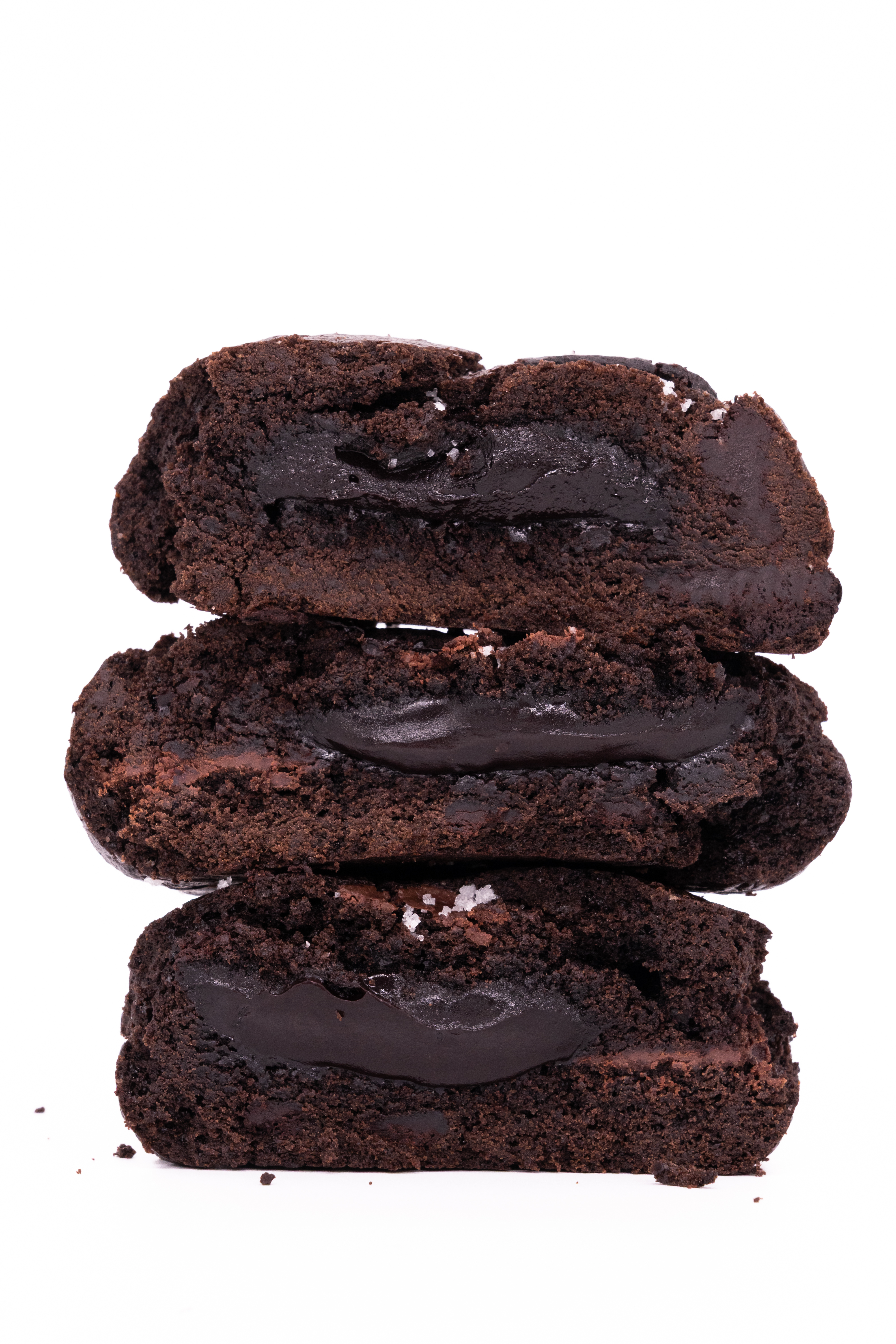 誇張熔岩黑可可胖餅乾