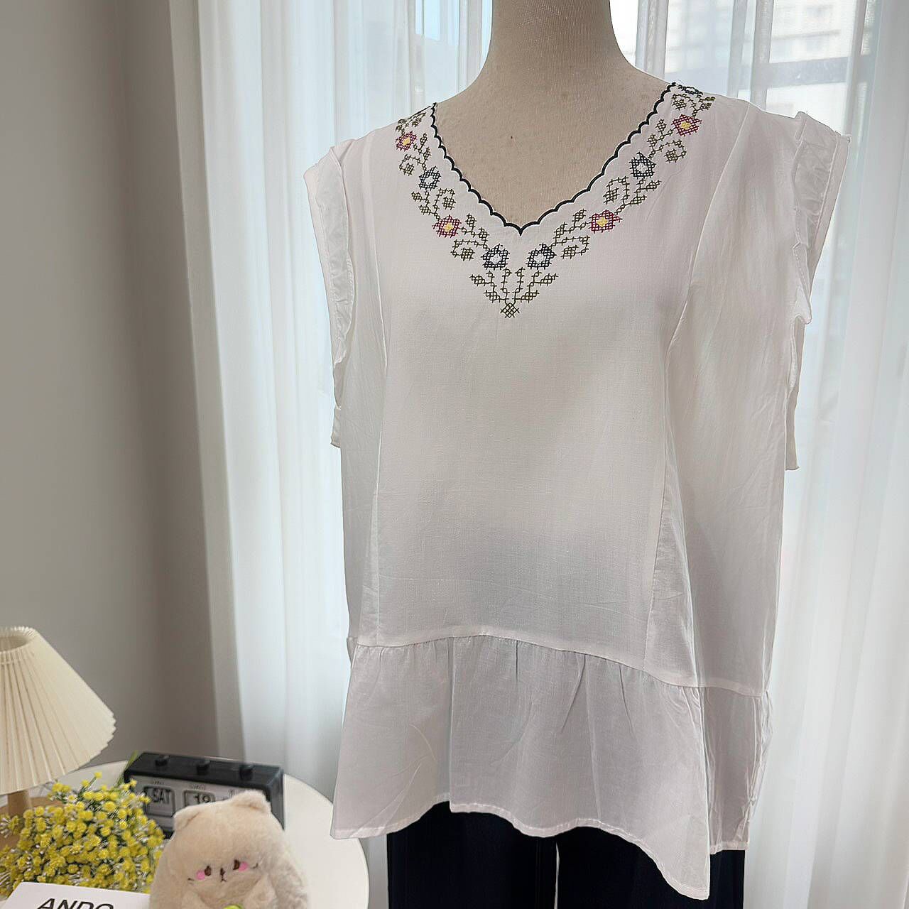 A8227-復古刺繡棉麻上衣