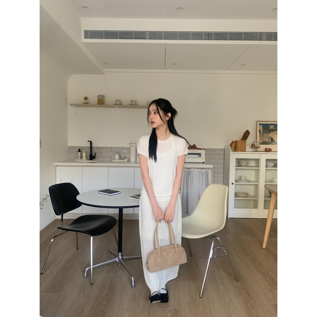 A06 氣質坑條針織上衣+繞脖背心套裝 #9875