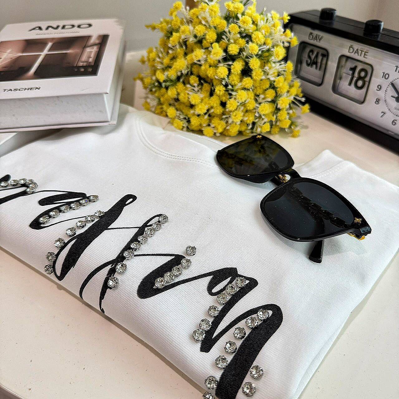 A8038-英文釘鑽棉質上衣