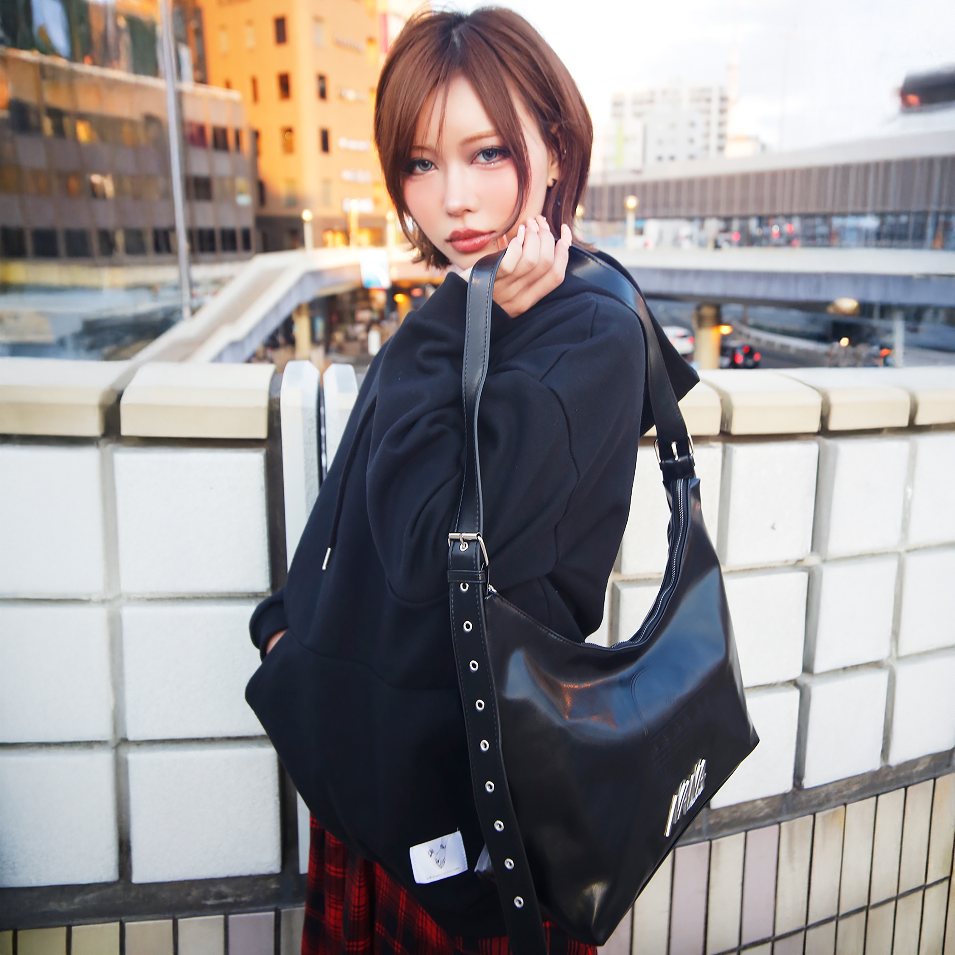 NANA金屬皮革包包