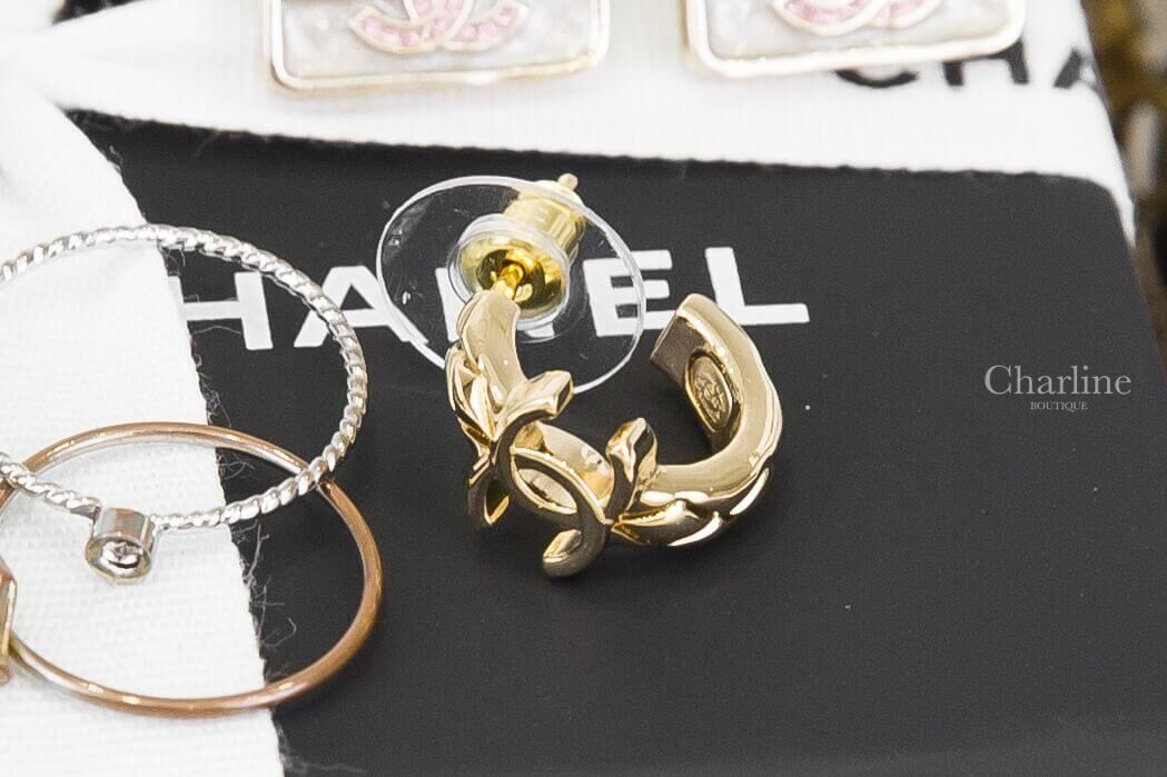 Chanel Hoop Earrings 金色CC菱格紋圓圈耳環