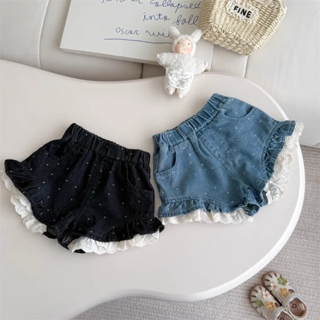 點點緹花邊牛仔短褲