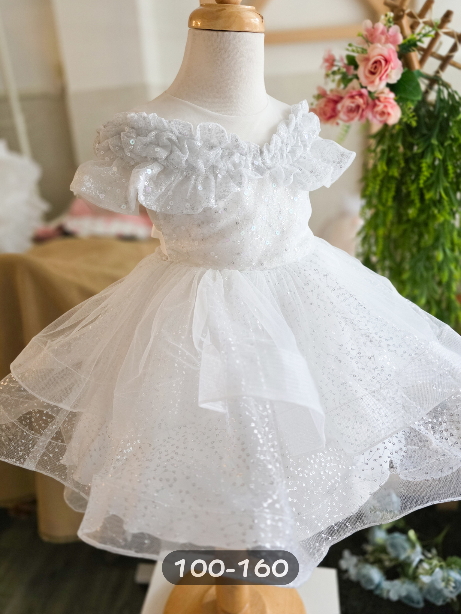 露肩星紗 拖尾洋裝/小禮服