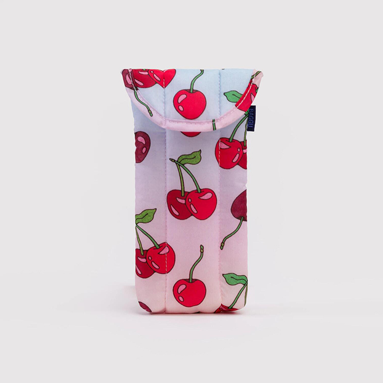 BAGGU Puffy Glasses Sleeve Cherries